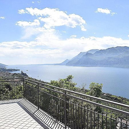 מאלצ'סינה La Terrazza Sul Lago מראה חיצוני תמונה