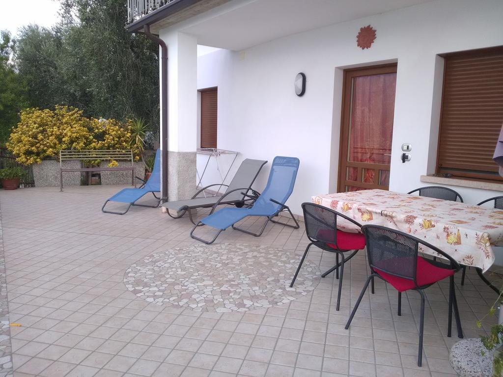 מאלצ'סינה La Terrazza Sul Lago מראה חיצוני תמונה